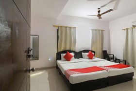 Polo Service Apartment by OYO