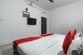 Polo Service Apartment by OYO