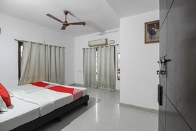 Polo Service Apartment by OYO