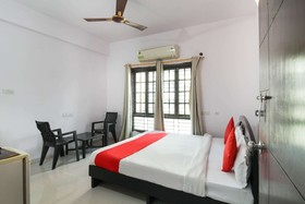 Polo Service Apartment by OYO