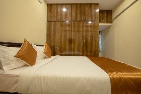 Hotel Pushpa Grand By OYO Rooms