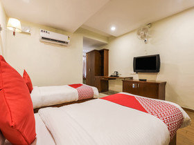 Hotel Rainbow Park by OYO Roooms