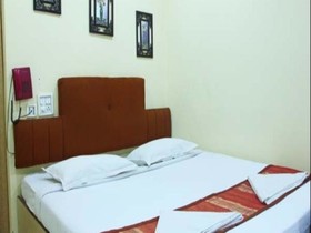 Hotel Savera Residency