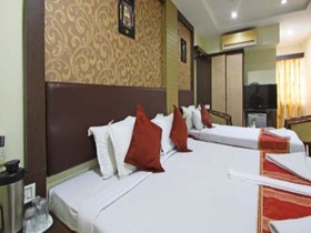 Hotel Savera Residency