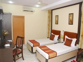 Hotel Savera Residency