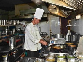 Hotel Sn Grand Tukkuguda