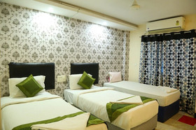 Hotel Sri Mayuri