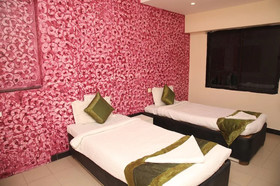 Hotel Sri Mayuri