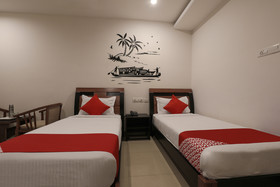 Hotel Sri Supraja Pride