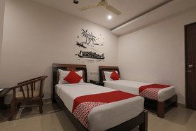 Hotel Sri Supraja Pride