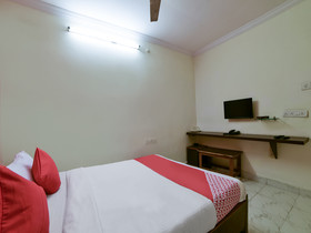 Hotel Sudarshan By OYO Rooms