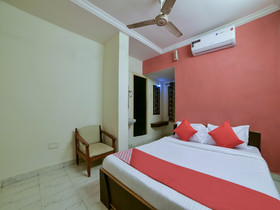 Hotel Sudarshan By OYO Rooms