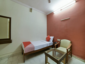 Hotel Sudarshan By OYO Rooms