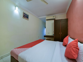 Hotel Sudarshan By OYO Rooms