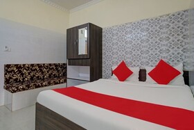 Hotel Sweekar Suites