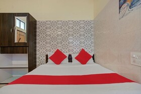 Hotel Sweekar Suites