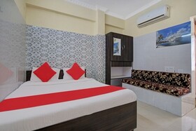 Hotel Sweekar Suites