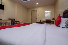 Hotel Tourist Palace