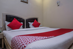 Hotel Tourist Palace