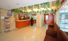 Hotel Tourist Plaza by OYO Rooms