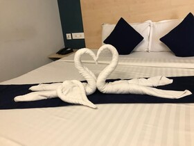 Hotel Trance Babylon Executive Stays