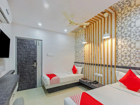 Hoysala Inn By OYO Rooms