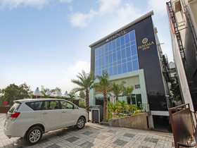 Hoysala Inn By OYO Rooms