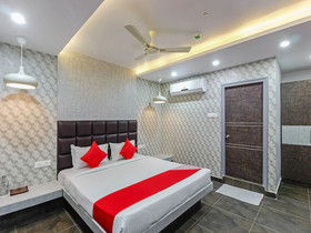 Hoysala Inn By OYO Rooms