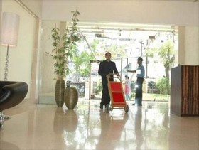 Inner Circle-A Business Hotel