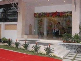 Inner Circle-A Business Hotel