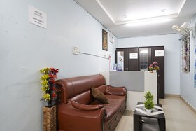 iROOMZ Grand Aarvi Suites