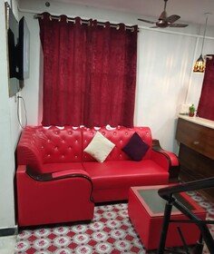 Iroomz Hotel Galaxy Grand