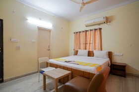 iROOMZ Kalyan Residency