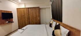 Iroomz P Homes