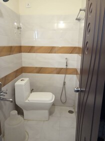 Iroomz Way Inn