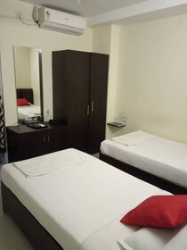 Iroomz Way Inn