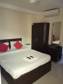 Iroomz Way Inn