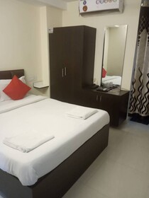 Iroomz Way Inn