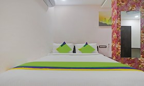 J A Royal Suites by Treebo