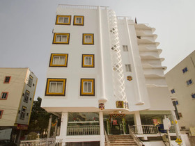 Kamala Residency Inn By OYO Rooms