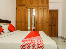 Krupa Service Apartment by OYO Rooms