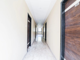 Loya Legend by OYO Rooms