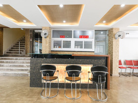 Loya Legend by OYO Rooms