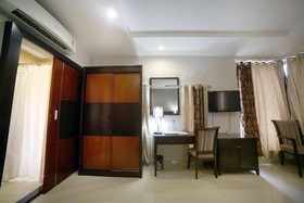 Majestica Inn