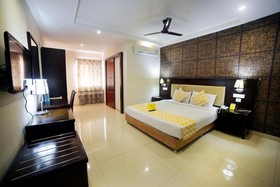 Majestica Inn