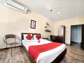 Manar Luxury Suites by OYO