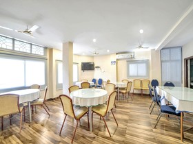 Manar Luxury Suites by OYO