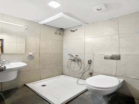 Manar Luxury Suites by OYO