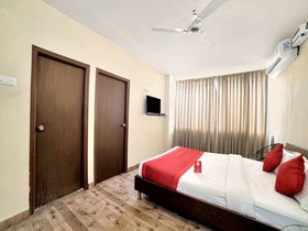 Manar Luxury Suites by OYO