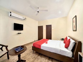 Manar Luxury Suites by OYO